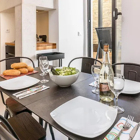 Guestready - Avenida Da Liberdade Pour Un Maximum De 6 Invites アパート